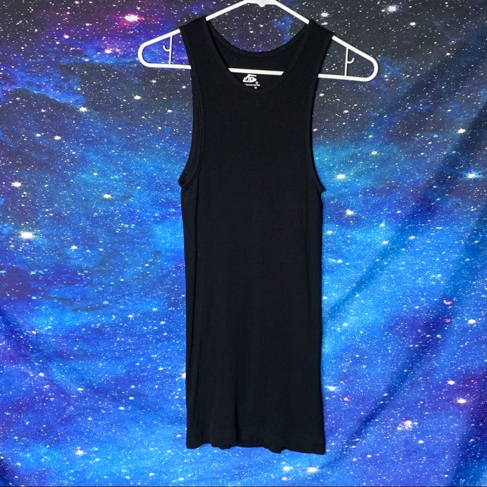 Pro 5- Black Ribbed Tank size Small